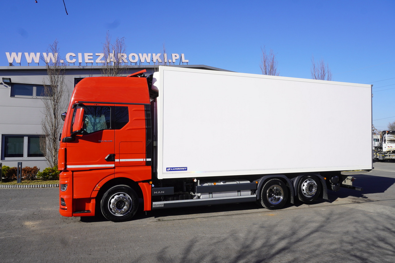MAN TGX 26.510 / 2022 / New Lamberet refrigerator bitemperature/ Carrier Supra 1150 MT / 4 units - משאית קירור: תמונה 2 MAN TGX 26.510 / 2022 / New Lamberet refrigerator bitemperature/ Carrier Supra 1150 MT / 4 units - משאית קירור: תמונה 2