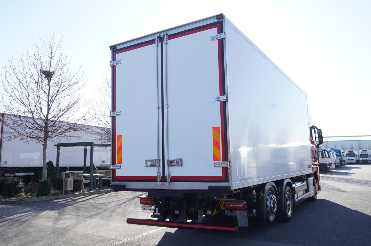 MAN TGX 26.510 / 2022 / New Lamberet refrigerator bitemperature/ Carrier Supra 1150 MT / 4 units - משאית קירור: תמונה 4 MAN TGX 26.510 / 2022 / New Lamberet refrigerator bitemperature/ Carrier Supra 1150 MT / 4 units - משאית קירור: תמונה 4