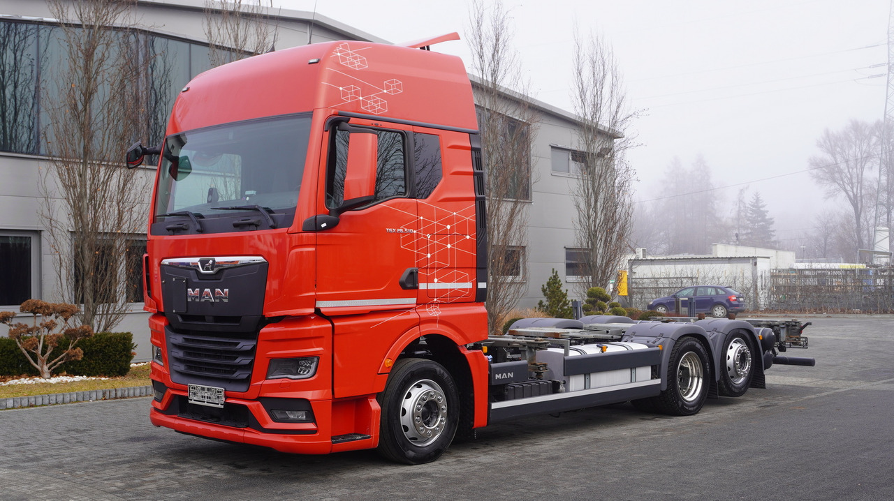 MAN TGX 26.510 / 2023 / 510 HP / BDF - מוביל מכולות/ משאית החלפת גוף: תמונה 1 MAN TGX 26.510 / 2023 / 510 HP / BDF - מוביל מכולות/ משאית החלפת גוף: תמונה 1