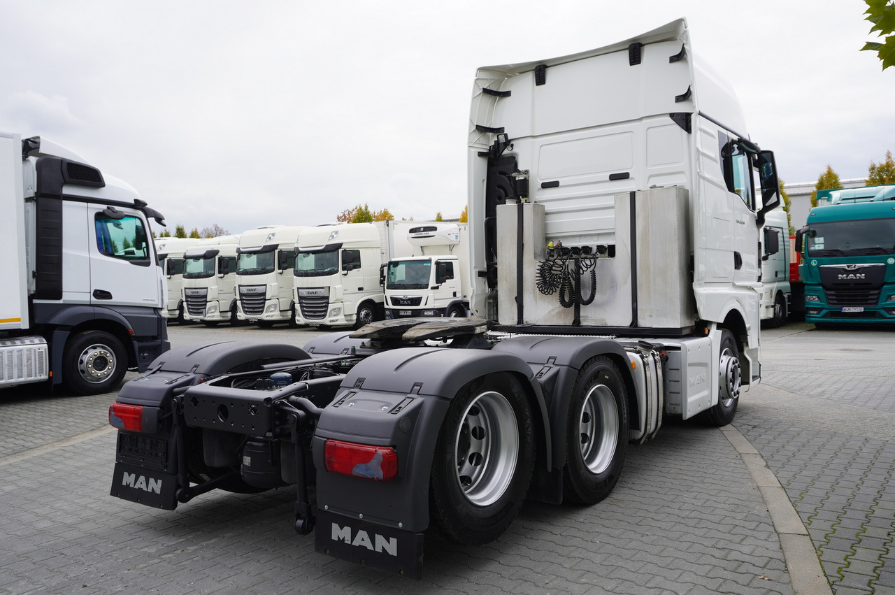 MAN TGX 28.510 6x2 / Sleeper cab / NEW tires / GVW 65 t - יחידת טרקטור: תמונה 4 MAN TGX 28.510 6x2 / Sleeper cab / NEW tires / GVW 65 t - יחידת טרקטור: תמונה 4