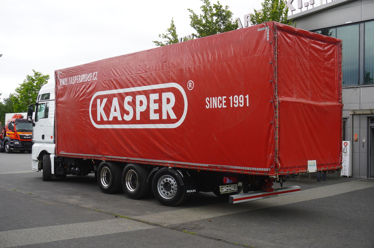 MAN TGX 35.580 E6 8x4 /4 / 23 EPAL tarp superstructure / 4th axle steered - משאית וילונות צד: תמונה 3 MAN TGX 35.580 E6 8x4 /4 / 23 EPAL tarp superstructure / 4th axle steered - משאית וילונות צד: תמונה 3