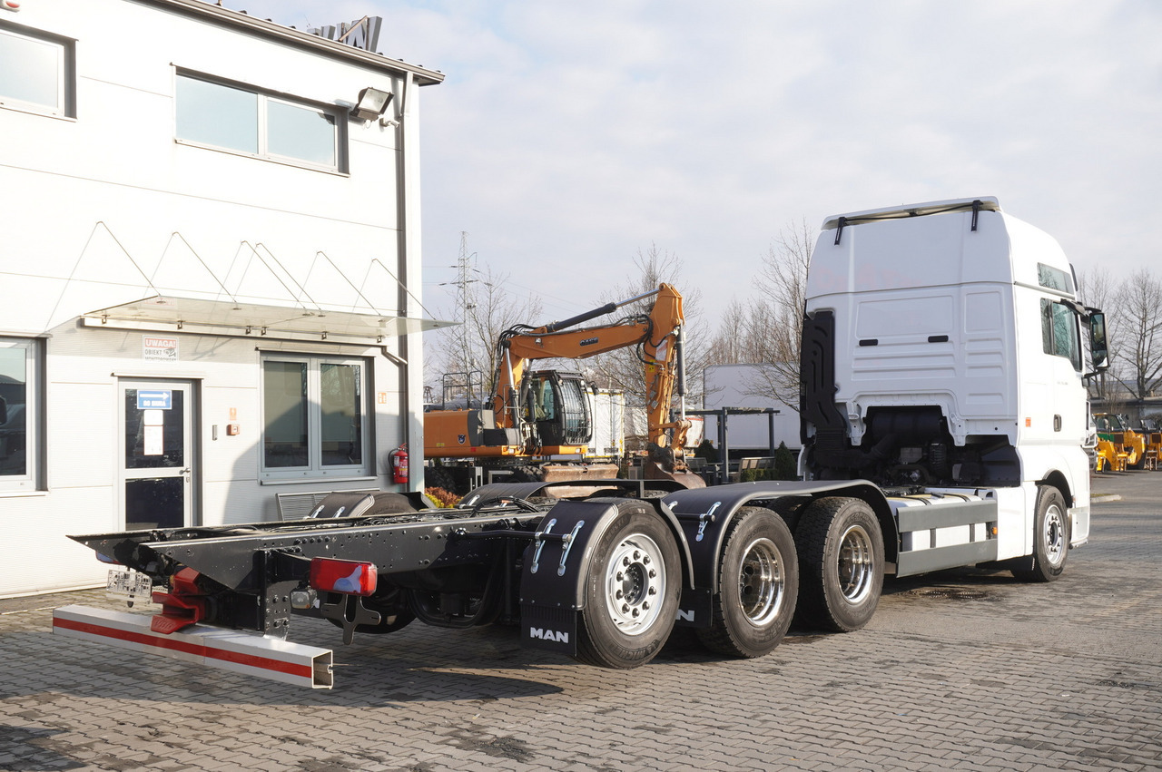 MAN TGX 35.580 E6 8x4/4 - 8.8m chassis frame - משאית מנוף: תמונה 5 MAN TGX 35.580 E6 8x4/4 - 8.8m chassis frame - משאית מנוף: תמונה 5