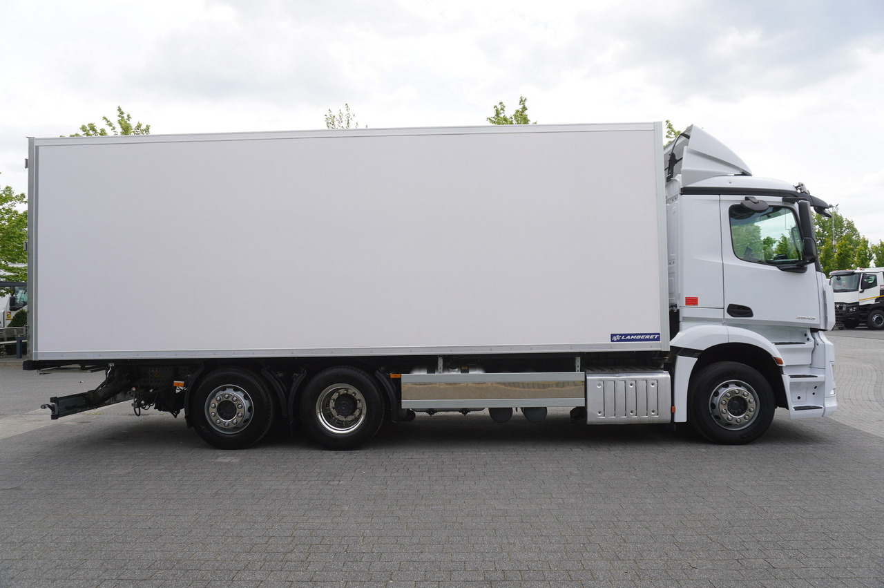 MERCEDES-BENZ 2543 / NEW Lamberet refrigerator/ 160 tho. km / steered 3rd axle - משאית קירור: תמונה 3 MERCEDES-BENZ 2543 / NEW Lamberet refrigerator/ 160 tho. km / steered 3rd axle - משאית קירור: תמונה 3