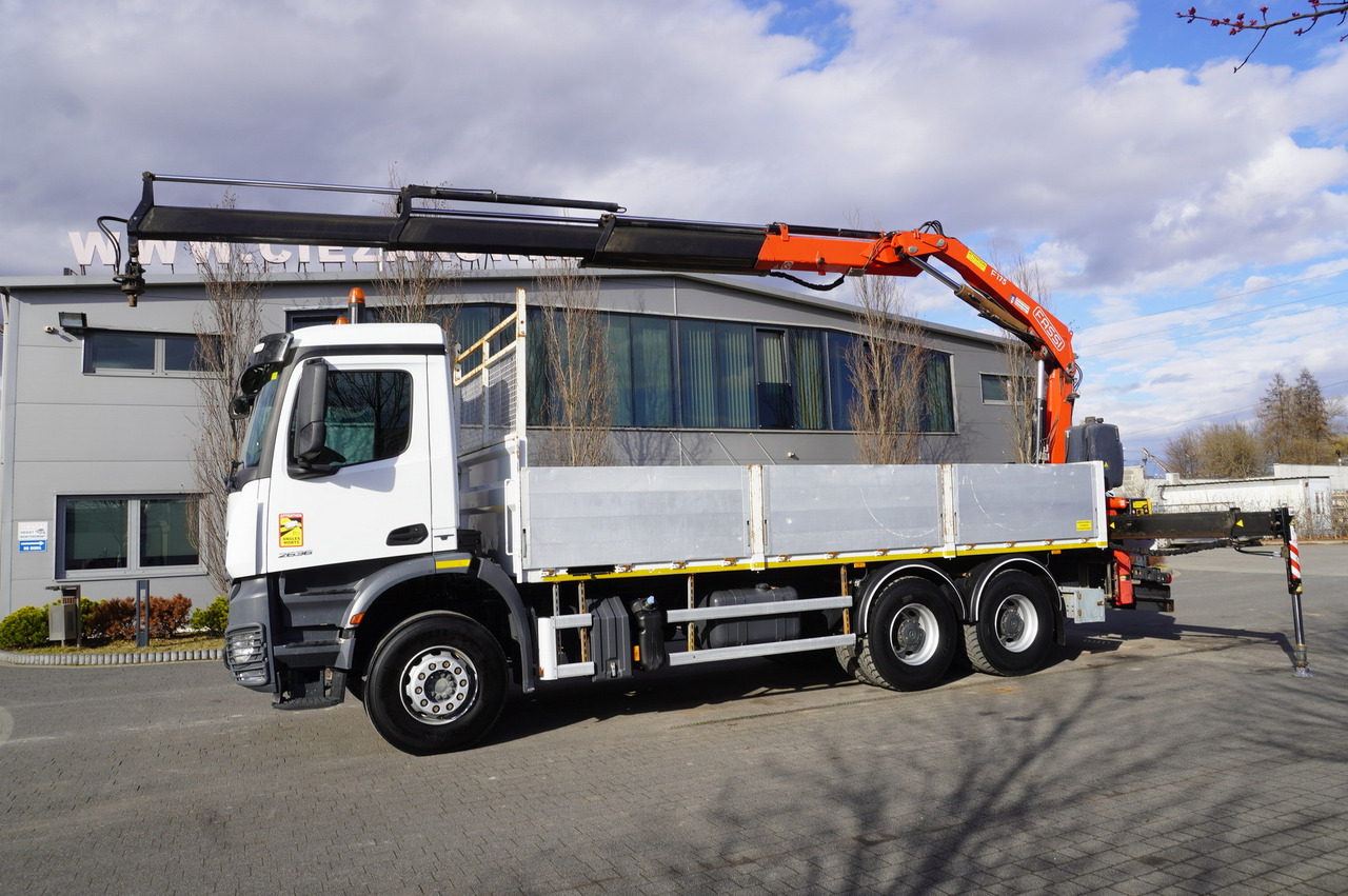MERCEDES-BENZ AROCS 2636 Flatbed / HDS FASSI F175 7.7 T / 150,000 km - עגורן נייד: תמונה 4 MERCEDES-BENZ AROCS 2636 Flatbed / HDS FASSI F175 7.7 T / 150,000 km - עגורן נייד: תמונה 4
