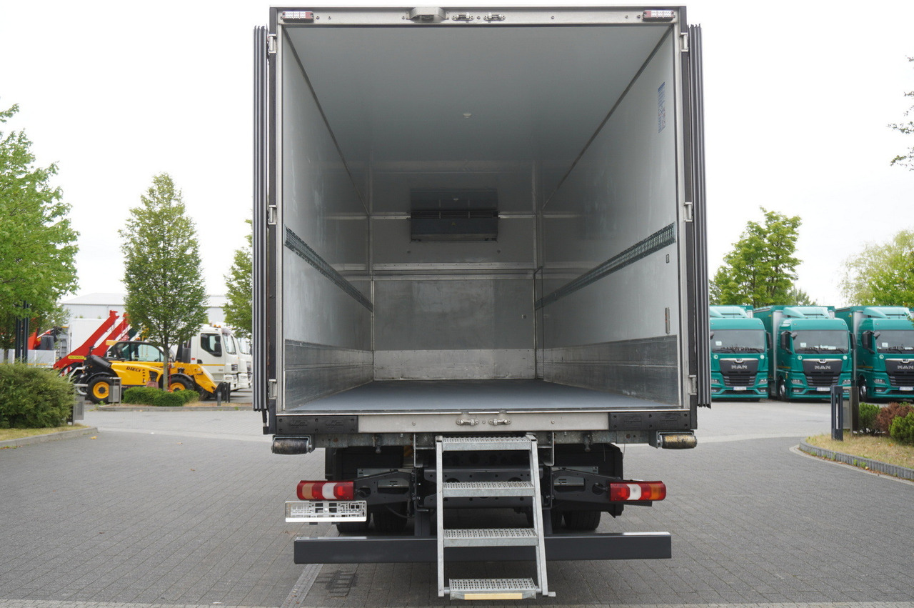 MERCEDES-BENZ Actros 1824 / Refrigerator 22 EPAL / Carrier Supra 950 / Sleeping cabin - משאית קירור: תמונה 3 MERCEDES-BENZ Actros 1824 / Refrigerator 22 EPAL / Carrier Supra 950 / Sleeping cabin - משאית קירור: תמונה 3