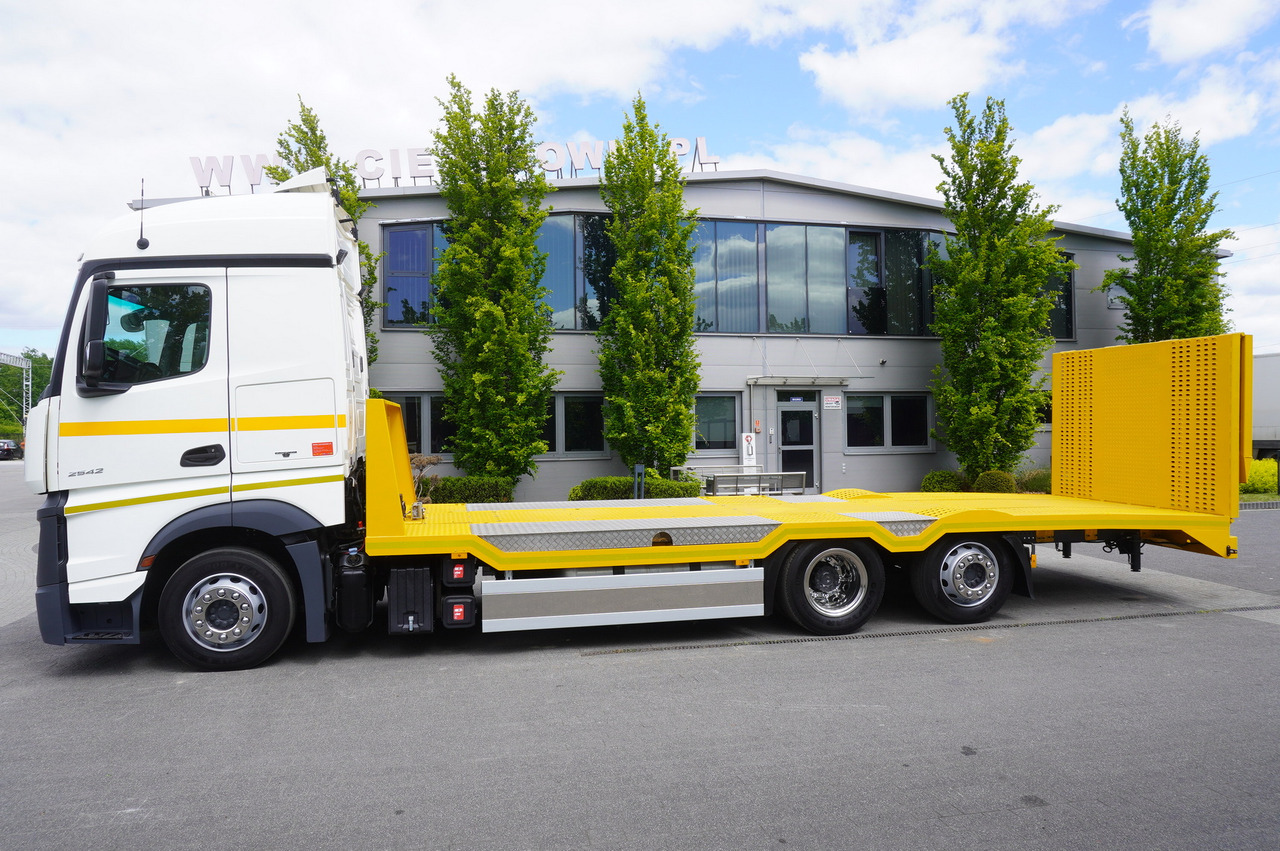 MERCEDES-BENZ Actros 2542 / NEW tow truck / steered 3rd axle - משאית הובלה אוטומטית: תמונה 3 MERCEDES-BENZ Actros 2542 / NEW tow truck / steered 3rd axle - משאית הובלה אוטומטית: תמונה 3