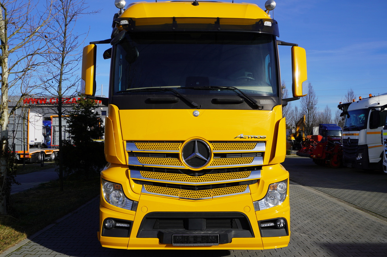 MERCEDES-BENZ Actros 2543 E6 6×2 / Refrigerated truck / ATP/FRC / 20 pallets / 260000 km!!! - משאית קירור: תמונה 4 MERCEDES-BENZ Actros 2543 E6 6×2 / Refrigerated truck / ATP/FRC / 20 pallets / 260000 km!!! - משאית קירור: תמונה 4