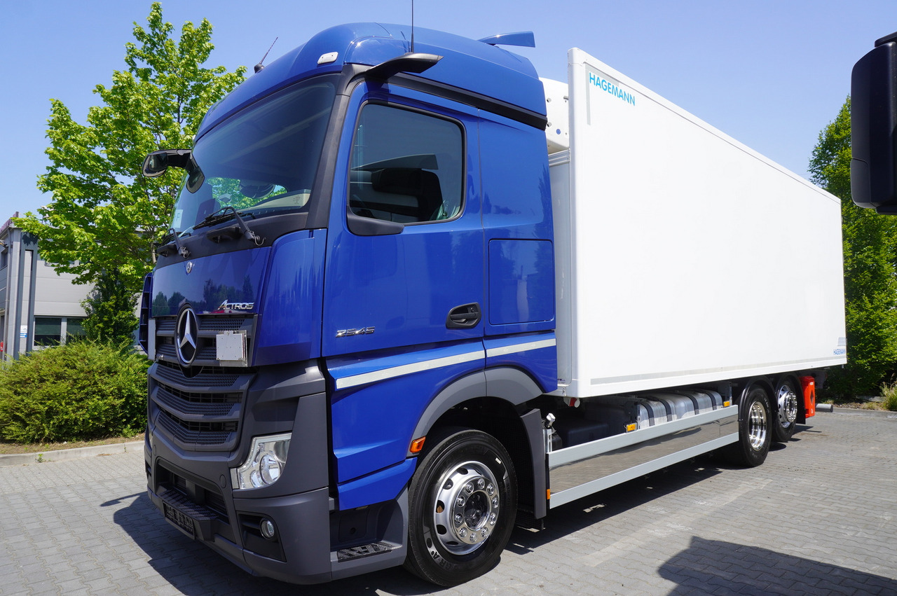 MERCEDES-BENZ Actros 2545 / 2021 / Hagemann refrigerator Multitemperature - משאית קירור: תמונה 2 MERCEDES-BENZ Actros 2545 / 2021 / Hagemann refrigerator Multitemperature - משאית קירור: תמונה 2
