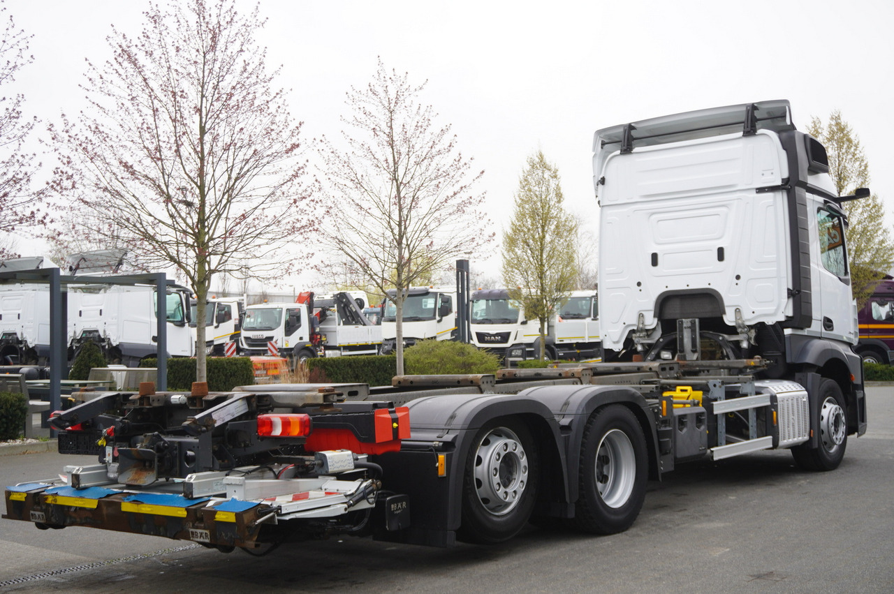 MERCEDES-BENZ Actros 2545 6×2 MP5 / ADR / several units - מוביל מכולות/ משאית החלפת גוף: תמונה 3 MERCEDES-BENZ Actros 2545 6×2 MP5 / ADR / several units - מוביל מכולות/ משאית החלפת גוף: תמונה 3