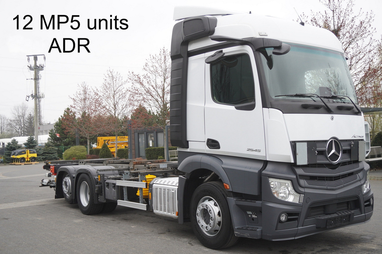 MERCEDES-BENZ Actros 2545 6×2 MP5 / ADR / several units - מוביל מכולות/ משאית החלפת גוף: תמונה 1 MERCEDES-BENZ Actros 2545 6×2 MP5 / ADR / several units - מוביל מכולות/ משאית החלפת גוף: תמונה 1