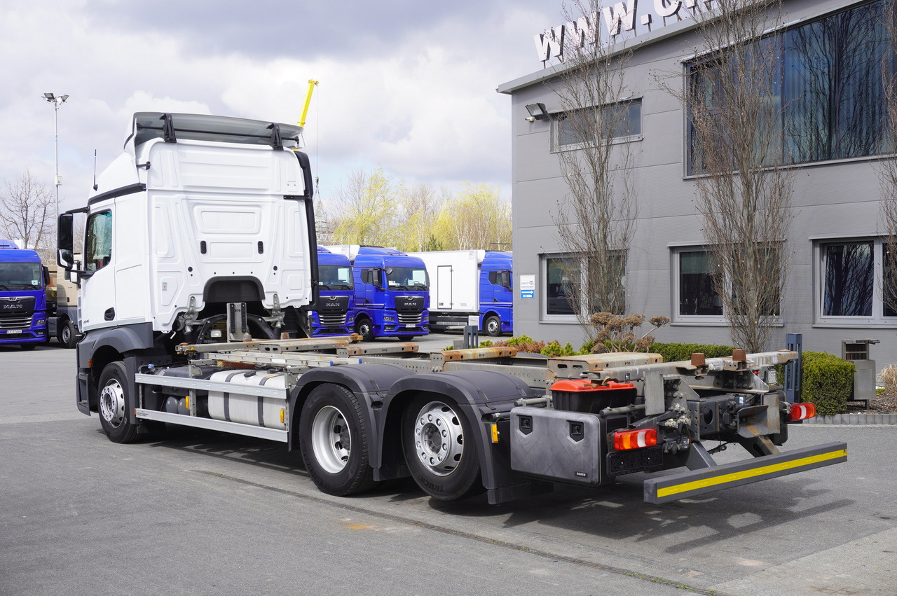 MERCEDES-BENZ Actros 2545 6x2 MP5 / Full ADR / BDF - מוביל מכולות/ משאית החלפת גוף: תמונה 3 MERCEDES-BENZ Actros 2545 6x2 MP5 / Full ADR / BDF - מוביל מכולות/ משאית החלפת גוף: תמונה 3