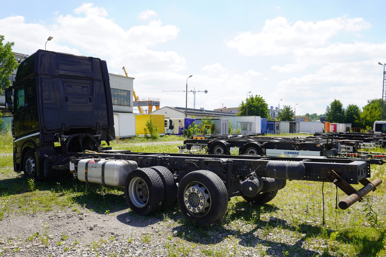 MERCEDES-BENZ Actros 2545 GIGA / without engine - חלקי חילוף: תמונה 3 MERCEDES-BENZ Actros 2545 GIGA / without engine - חלקי חילוף: תמונה 3