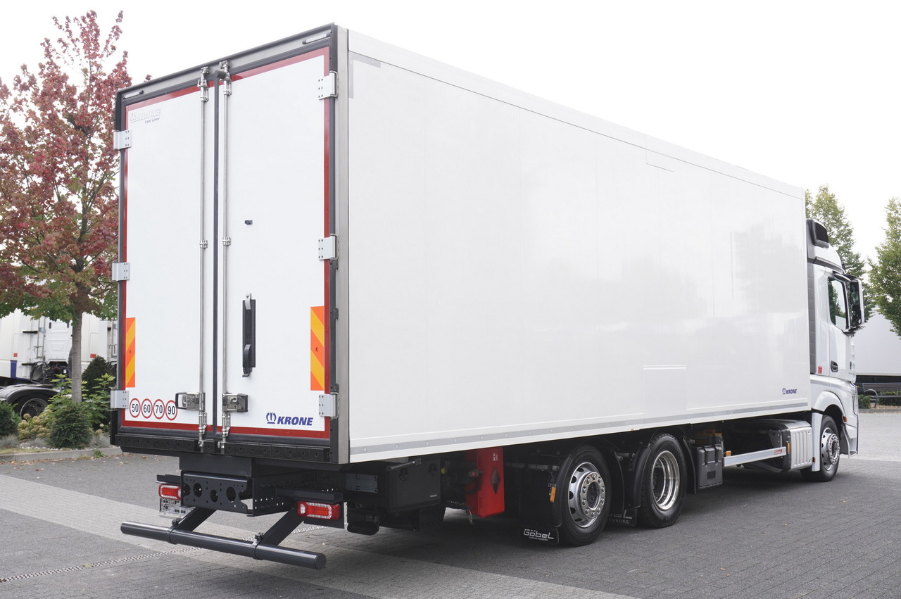 MERCEDES-BENZ Actros 2545 MP5 6×2 E6 / KRONE REFRIGERATOR 40 pallets Bitemperature Doppelstock / high 2.7m - משאית קירור: תמונה 4 MERCEDES-BENZ Actros 2545 MP5 6×2 E6 / KRONE REFRIGERATOR 40 pallets Bitemperature Doppelstock / high 2.7m - משאית קירור: תמונה 4