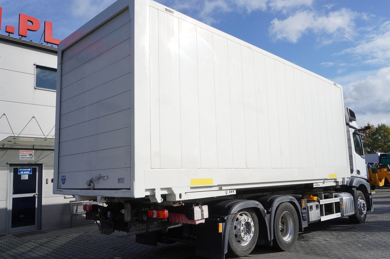 MERCEDES-BENZ Actros 2545 MP5 / KRONE 18 EPAL box body / ADR AT - משאית תיבה: תמונה 2 MERCEDES-BENZ Actros 2545 MP5 / KRONE 18 EPAL box body / ADR AT - משאית תיבה: תמונה 2