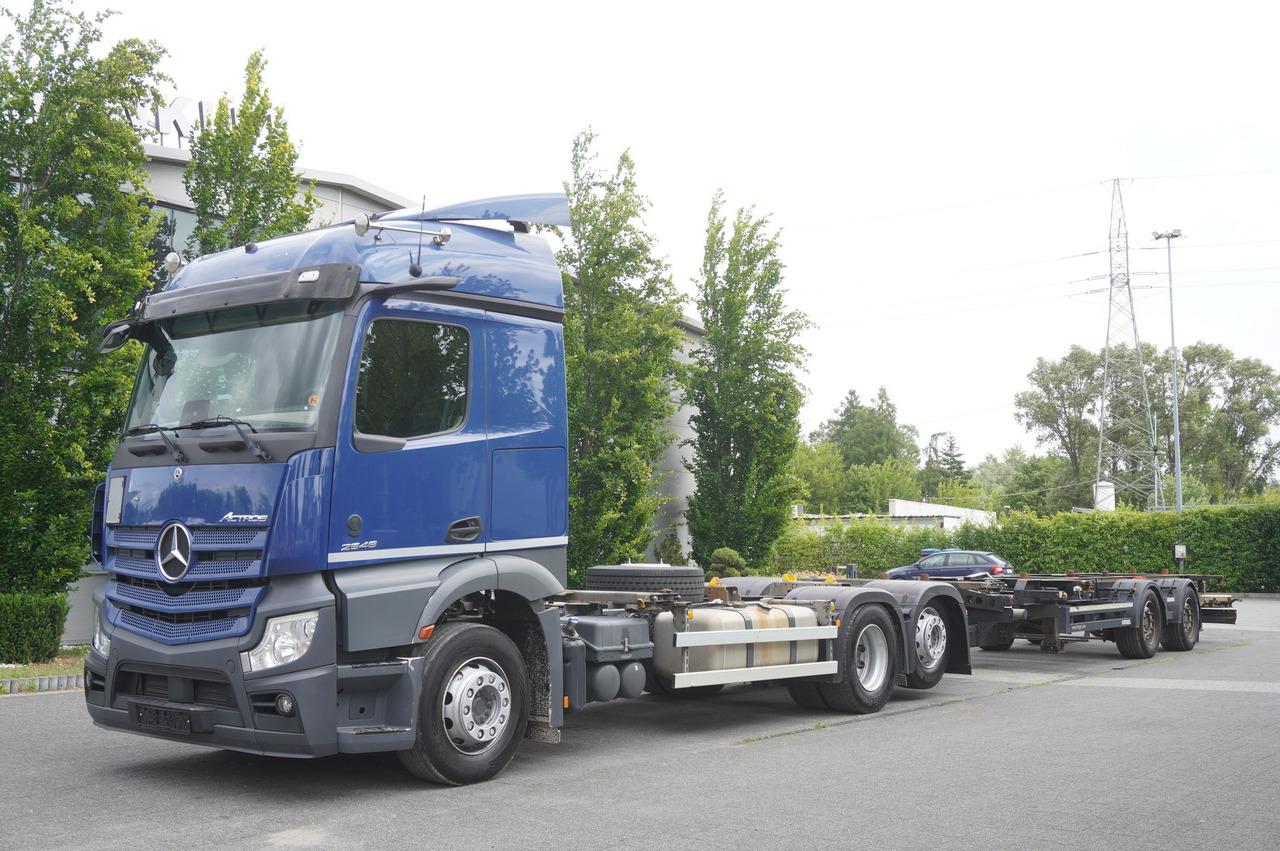 MERCEDES-BENZ Actros 2546 MP5 / BDF / 16.2 T load capacity / trailer BDF Kogel - מוביל מכולות/ משאית החלפת גוף: תמונה 4 MERCEDES-BENZ Actros 2546 MP5 / BDF / 16.2 T load capacity / trailer BDF Kogel - מוביל מכולות/ משאית החלפת גוף: תמונה 4