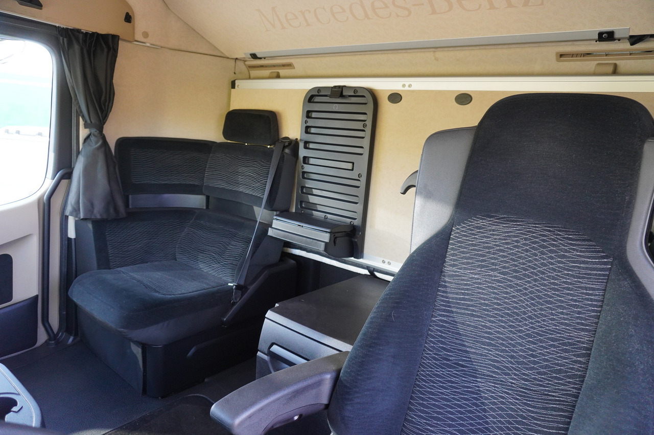 משאית קירור MERCEDES-BENZ Actros 2548 E6 / GIGA / Cab Lounge chair / Lamberet Refrigerator / Carrier Supra 950: תמונה 20