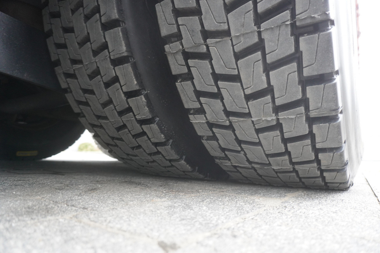 משאית צד נופל/ שטוחה MERCEDES-BENZ Actros 3563 8x4 / Tipper for grain 20 t load capacity: תמונה 23 משאית צד נופל/ שטוחה MERCEDES-BENZ Actros 3563 8x4 / Tipper for grain 20 t load capacity: תמונה 23