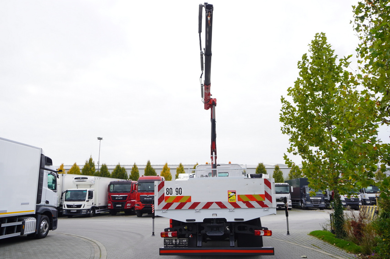 MERCEDES-BENZ Arocs 1830 / Flatbed 16 EPAL / HDS Fassi 155 / Reach 8 m / Load capacity 6160 kg - משאית צד נופל/ שטוחה, משאית מנוף: תמונה 3 MERCEDES-BENZ Arocs 1830 / Flatbed 16 EPAL / HDS Fassi 155 / Reach 8 m / Load capacity 6160 kg - משאית צד נופל/ שטוחה, משאית מנוף: תמונה 3