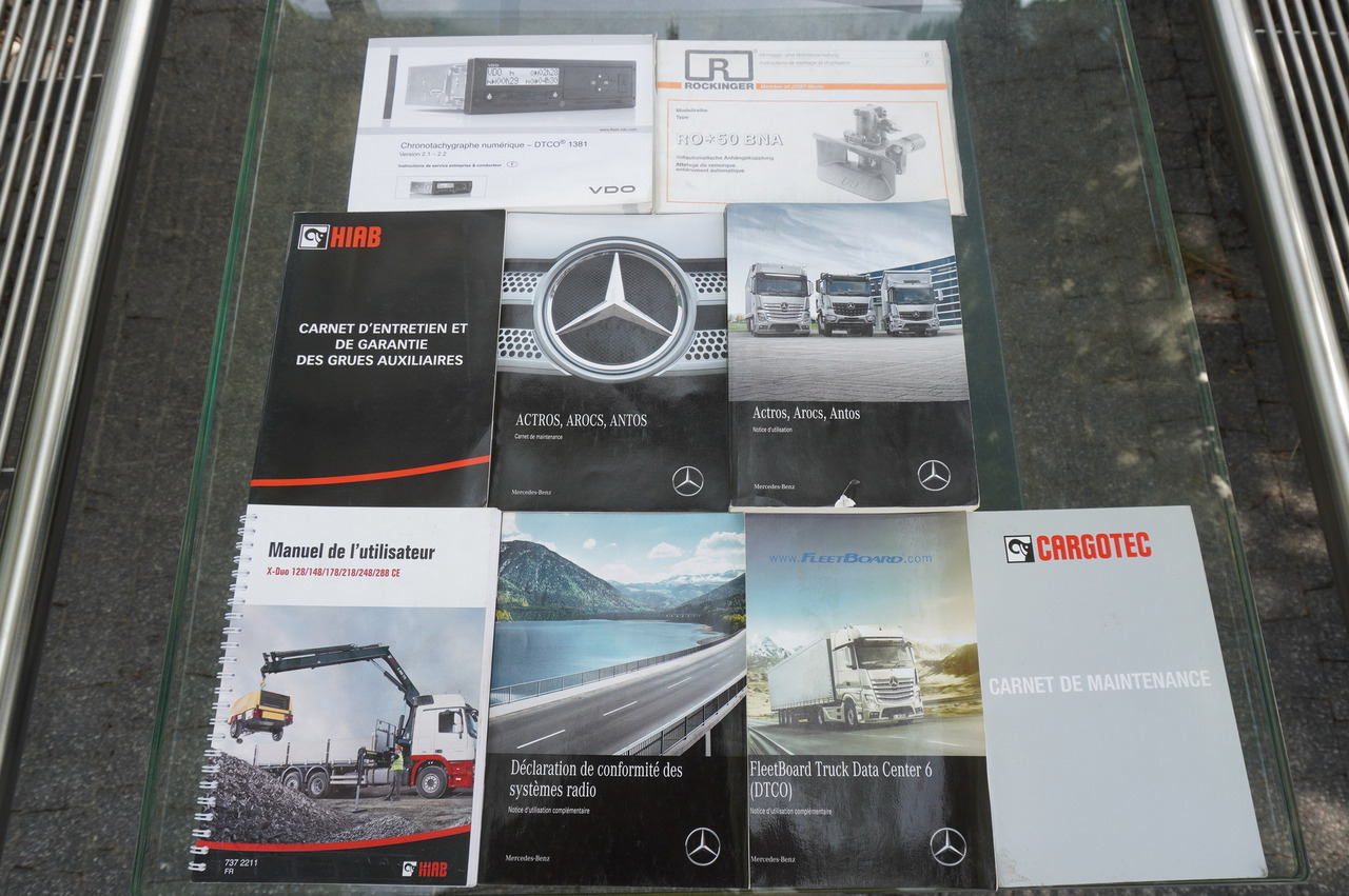 משאית צד נופל/ שטוחה, משאית מנוף MERCEDES-BENZ Arocs 1833 / 87,000 km!!! / Hds HIAB X-DUO 128 B-2 / three-sided tipper: תמונה 30