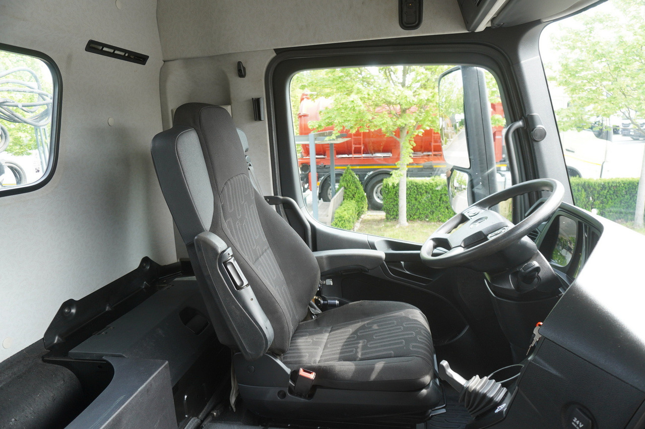 משאית מנוף, משאית מנוף MERCEDES-BENZ Arocs 1833 / 87,000 km!!! / Hds HIAB X-DUO 128 B-2 / three-sided tipper: תמונה 28