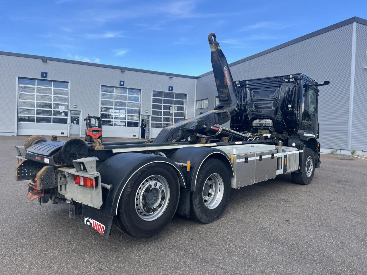 MERCEDES-BENZ Arocs 2543 6x2*4 / 21t Hooklift HIAB ULT21Z56 / 2022 - משאית הרמת וו: תמונה 3 MERCEDES-BENZ Arocs 2543 6x2*4 / 21t Hooklift HIAB ULT21Z56 / 2022 - משאית הרמת וו: תמונה 3