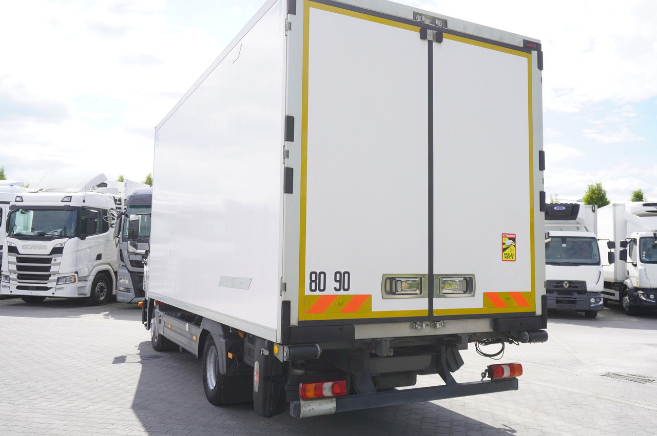MERCEDES-BENZ Atego 1021 / Lamberet meat hook refrigerator / Carcass elevator 1000 kg / Thermoking T800 R - משאית קירור, משאית מנוף: תמונה 3 MERCEDES-BENZ Atego 1021 / Lamberet meat hook refrigerator / Carcass elevator 1000 kg / Thermoking T800 R - משאית קירור, משאית מנוף: תמונה 3