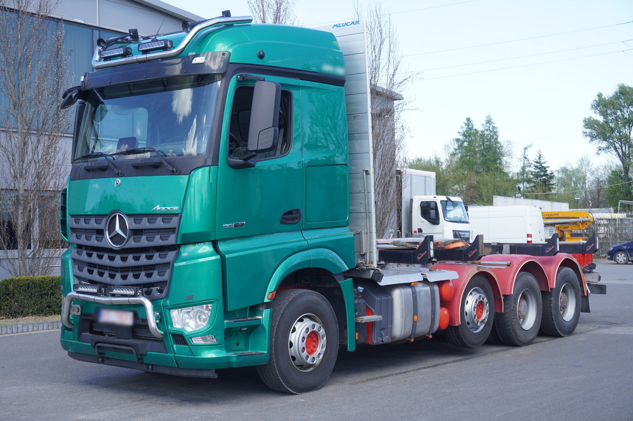 Mercedes-Benz Arocs 3563 8 × 4 / 630 HP / steered axle / Logging superstructure - משאית מנוף: תמונה 3 Mercedes-Benz Arocs 3563 8 × 4 / 630 HP / steered axle / Logging superstructure - משאית מנוף: תמונה 3