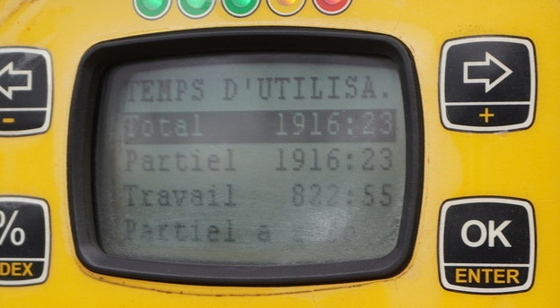 משאית צד נופל/ שטוחה, משאית מנוף RENAULT C280 DTI 8 / FASSI crane 5.6 T / range 8 m / Flatbed 15 EPAL: תמונה 10 משאית צד נופל/ שטוחה, משאית מנוף RENAULT C280 DTI 8 / FASSI crane 5.6 T / range 8 m / Flatbed 15 EPAL: תמונה 10