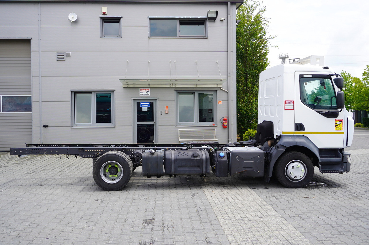 RENAULT D12 / Chassis 5.6 m / Differential lock / 160 tho. km - משאית עם שלדת תא: תמונה 5 RENAULT D12 / Chassis 5.6 m / Differential lock / 160 tho. km - משאית עם שלדת תא: תמונה 5