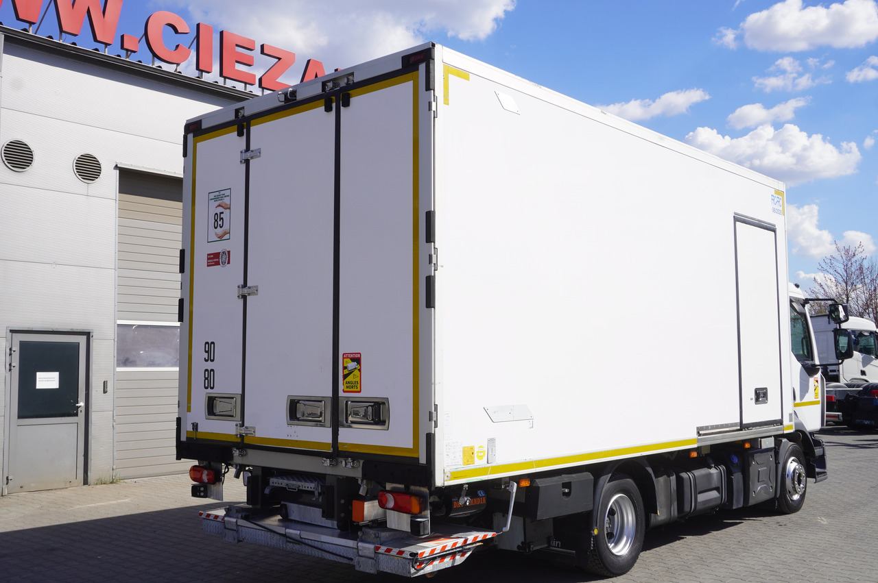 RENAULT D12 / Lamberet refrigerated truck / Dhollandia tail lift 1500 kg / 130 thousand km !! - משאית קירור: תמונה 3 RENAULT D12 / Lamberet refrigerated truck / Dhollandia tail lift 1500 kg / 130 thousand km !! - משאית קירור: תמונה 3