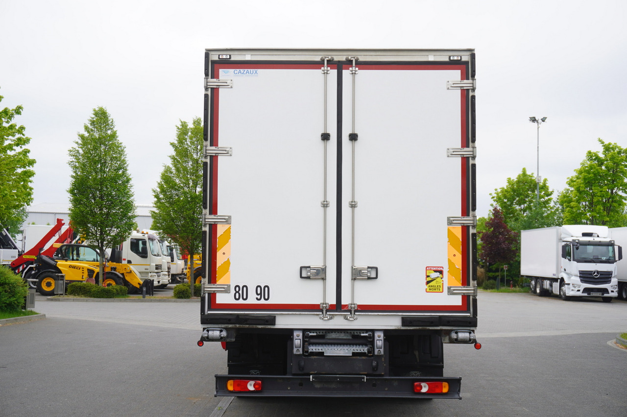 RENAULT D13 / 140 tho km !!! / Meat hook refrigerator / Thermoking T800R / 2 units - משאית קירור: תמונה 4 RENAULT D13 / 140 tho km !!! / Meat hook refrigerator / Thermoking T800R / 2 units - משאית קירור: תמונה 4