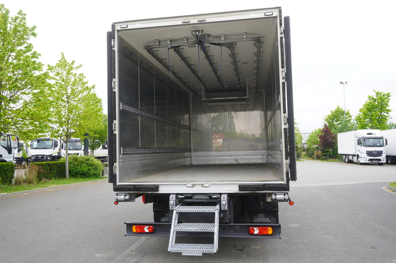 RENAULT D13 / 140 tho km !!! / Meat hook refrigerator / Thermoking T800R / 2 units - משאית קירור: תמונה 5 RENAULT D13 / 140 tho km !!! / Meat hook refrigerator / Thermoking T800R / 2 units - משאית קירור: תמונה 5