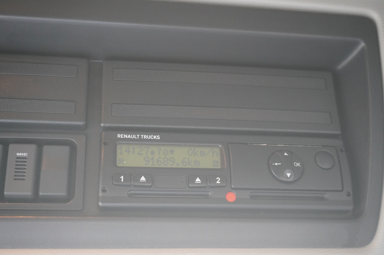 RENAULT D13 / 90 tho km !!! / Meat hook refrigerator / Thermoking T800R / 2 units - משאית קירור: תמונה 2 RENAULT D13 / 90 tho km !!! / Meat hook refrigerator / Thermoking T800R / 2 units - משאית קירור: תמונה 2