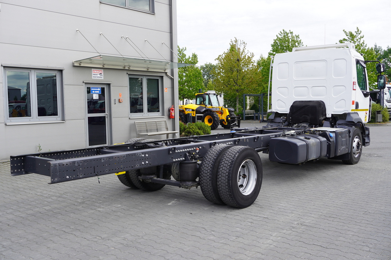 RENAULT D16 / Chassis 7.1 m / Differential lock - משאית עם שלדת תא: תמונה 3 RENAULT D16 / Chassis 7.1 m / Differential lock - משאית עם שלדת תא: תמונה 3