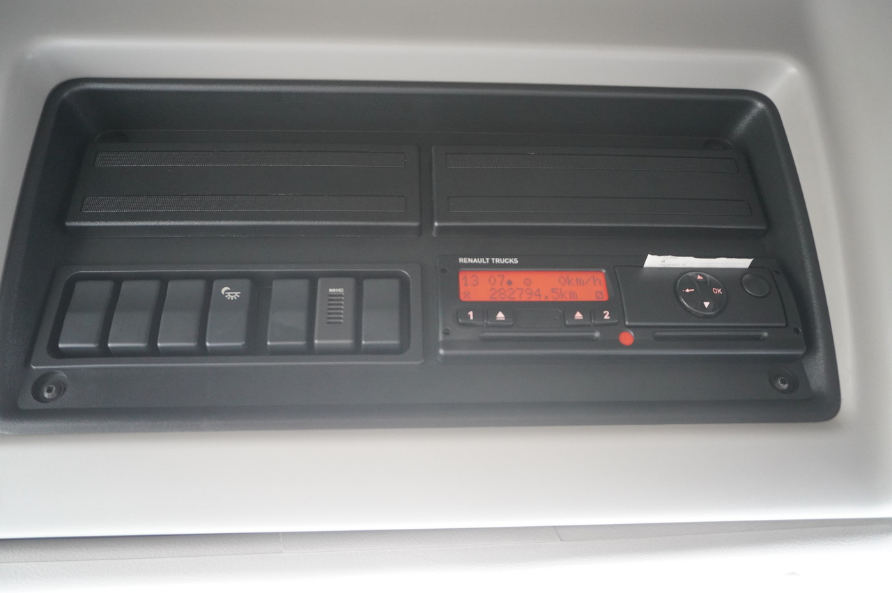 משאית הובלה אוטומטית RENAULT D19 Wide Glob / 7.8 m NEW tow truck / 280 tho. km: תמונה 28