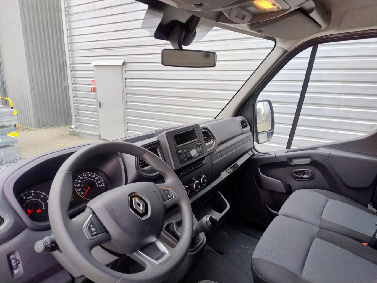 RENAULT Master / BRAND NEW Box van - כלי רכב מסחרי עם תיבה: תמונה 3 RENAULT Master / BRAND NEW Box van - כלי רכב מסחרי עם תיבה: תמונה 3