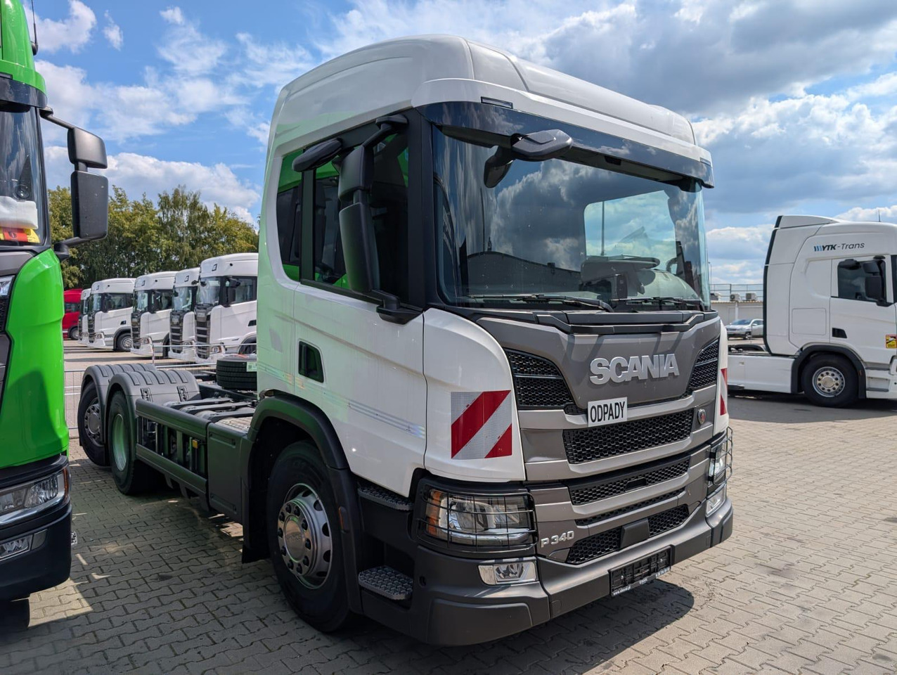 SCANIA P 340 B6x2*4NA / chassis frame / steering axle / CNG / large cab / 8 units - משאית אשפה: תמונה 2 SCANIA P 340 B6x2*4NA / chassis frame / steering axle / CNG / large cab / 8 units - משאית אשפה: תמונה 2
