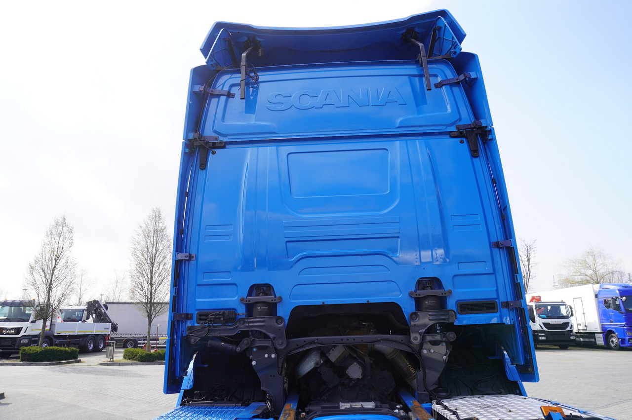 משאית עם שלדת תא SCANIA R650 V8 / 650 HP/ frame 8.8 m / steered 4th axle: תמונה 7