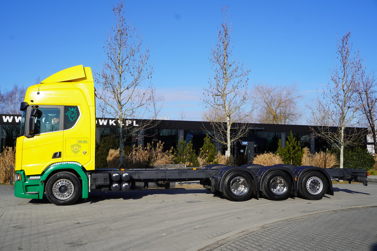 SCANIA R650 V8 8x4/4 E6 / 2020 / Frame 9.7 m - משאית עם שלדת תא: תמונה 2 SCANIA R650 V8 8x4/4 E6 / 2020 / Frame 9.7 m - משאית עם שלדת תא: תמונה 2