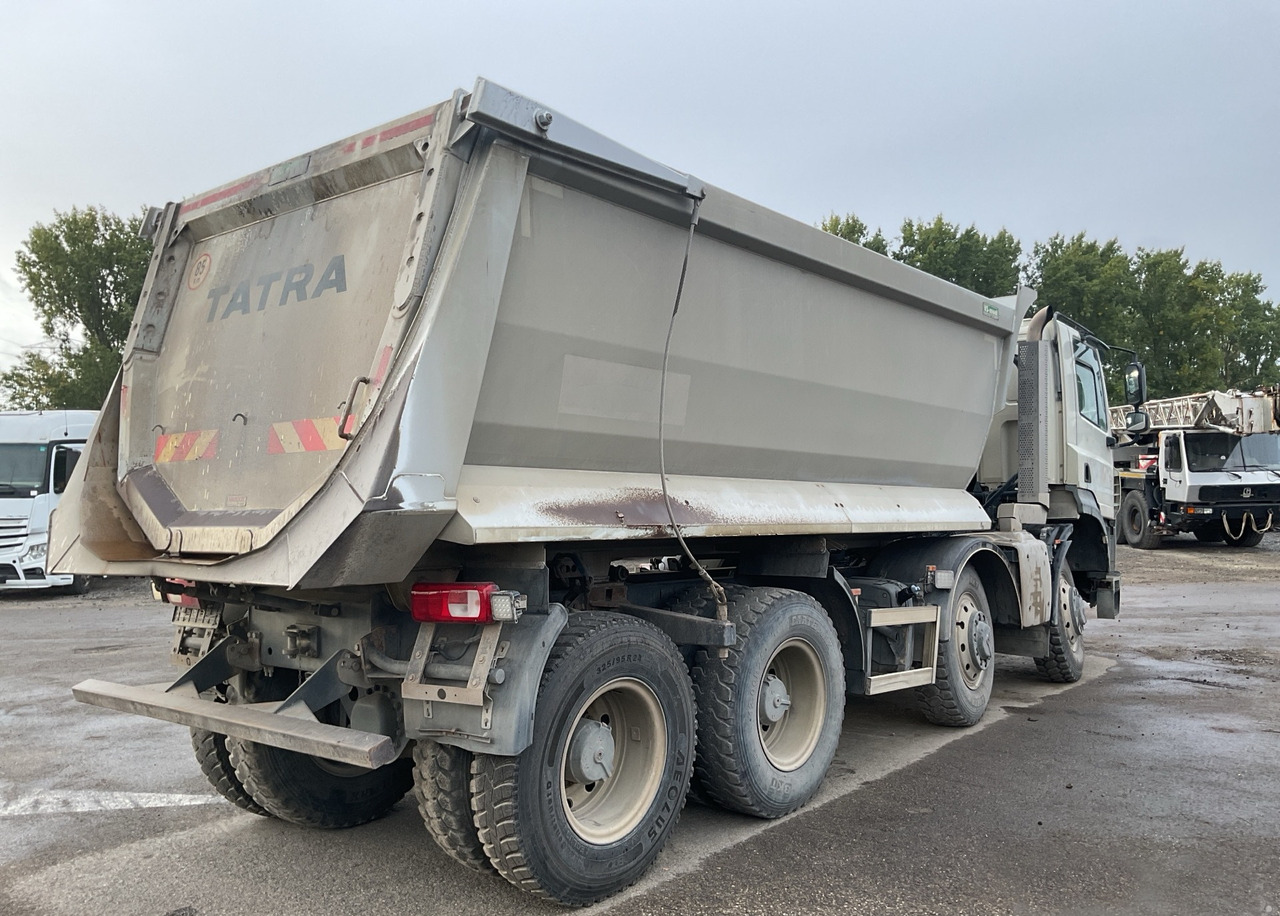 TATRA Phoenix 8x8 Twin-Steer Quad/A dump truck / 30 tho. km - משאית סלעים/ מסיר פסולת קשיח: תמונה 2 TATRA Phoenix 8x8 Twin-Steer Quad/A dump truck / 30 tho. km - משאית סלעים/ מסיר פסולת קשיח: תמונה 2