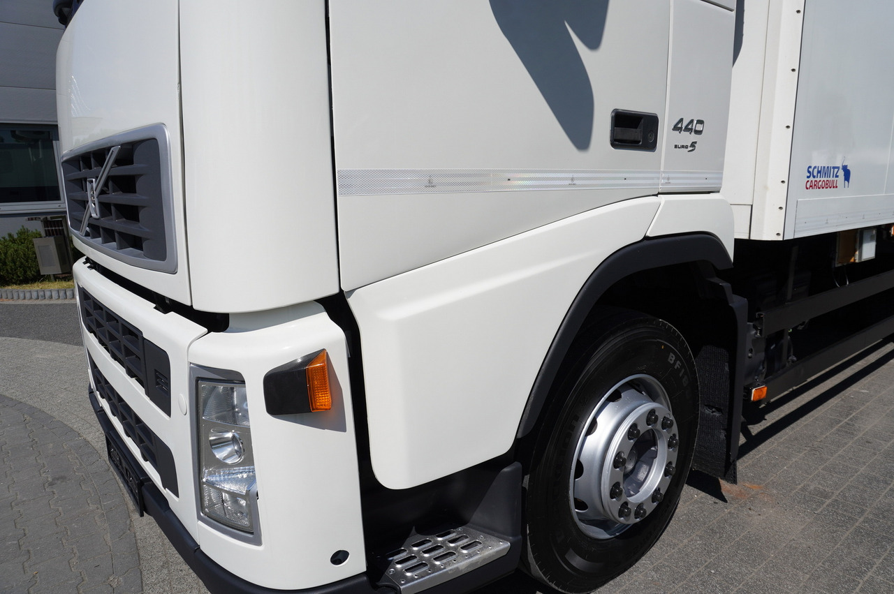 משאית קירור VOLVO FH 440 E5 6×2 Schmitz Refrigerator – pass-through Set 38 pallets: תמונה 11