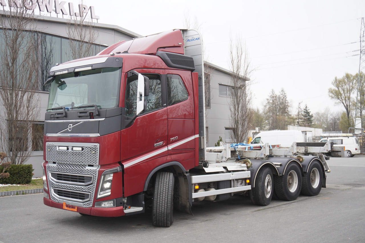 VOLVO FH16 750 / Frame 8 m / 750 HP! / 2021 / stanchion superstructure - משאית עם שלדת תא: תמונה 1 VOLVO FH16 750 / Frame 8 m / 750 HP! / 2021 / stanchion superstructure - משאית עם שלדת תא: תמונה 1