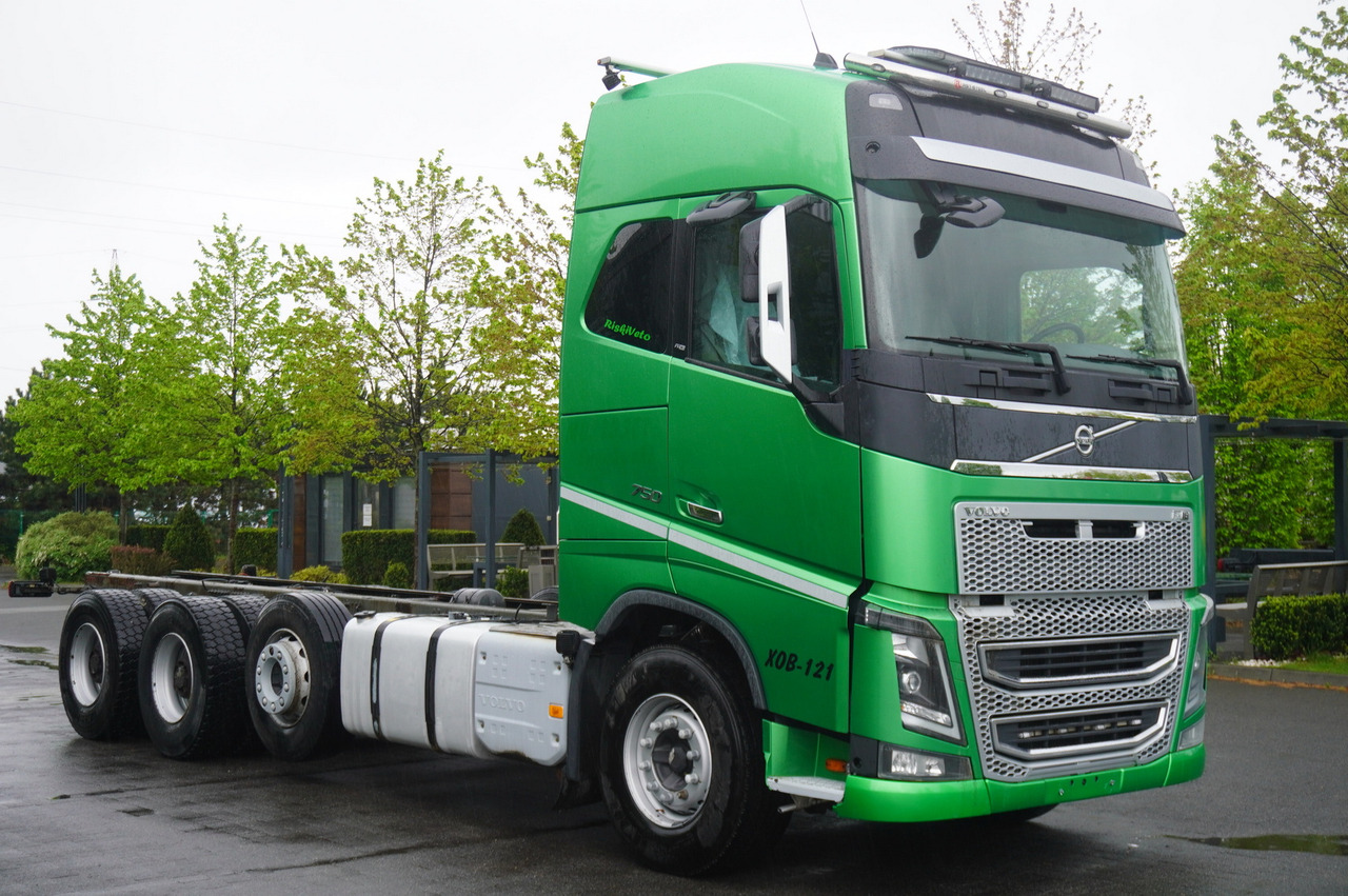 VOLVO Volvo FH16 750 8×4 / 750 HP! / 7.2 m chassis - משאית מנוף: תמונה 1 VOLVO Volvo FH16 750 8×4 / 750 HP! / 7.2 m chassis - משאית מנוף: תמונה 1