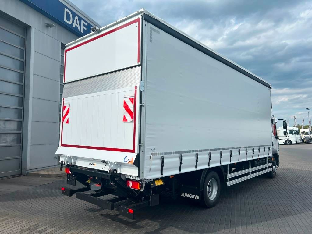 DAF XB 290 FA 16t Junge Curtainsider LBW 1.5 to. AHK - משאית וילונות צד: תמונה 4 DAF XB 290 FA 16t Junge Curtainsider LBW 1.5 to. AHK - משאית וילונות צד: תמונה 4
