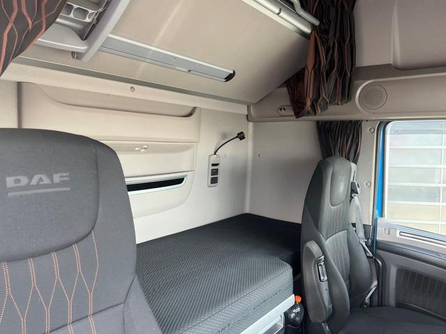 DAF XF 530 FT SSC Retarder Standklima Navigation - יחידת טרקטור: תמונה 3 DAF XF 530 FT SSC Retarder Standklima Navigation - יחידת טרקטור: תמונה 3