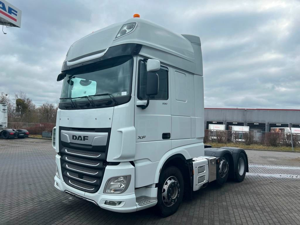 DAF XF 530 FTG 6x2 Retarder Liftlenkachse zZGG 64.5t - יחידת טרקטור: תמונה 2 DAF XF 530 FTG 6x2 Retarder Liftlenkachse zZGG 64.5t - יחידת טרקטור: תמונה 2