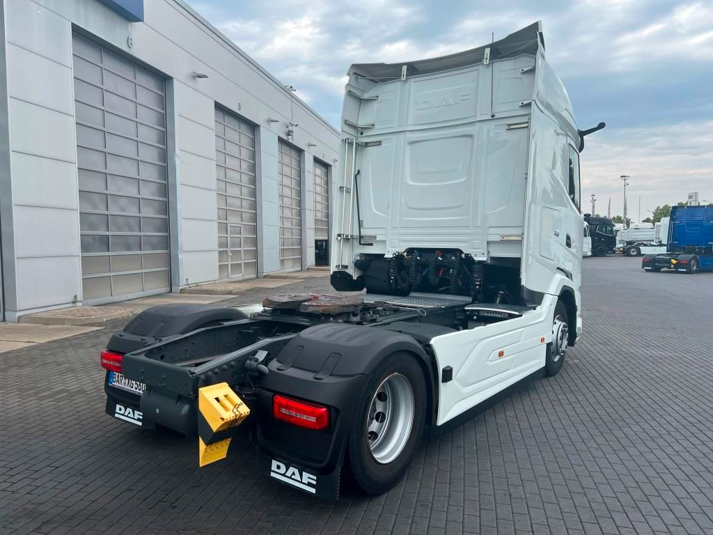 DAF XG 480 FT Intarder Standklima - zur Miete! - יחידת טרקטור: תמונה 4 DAF XG 480 FT Intarder Standklima - zur Miete! - יחידת טרקטור: תמונה 4