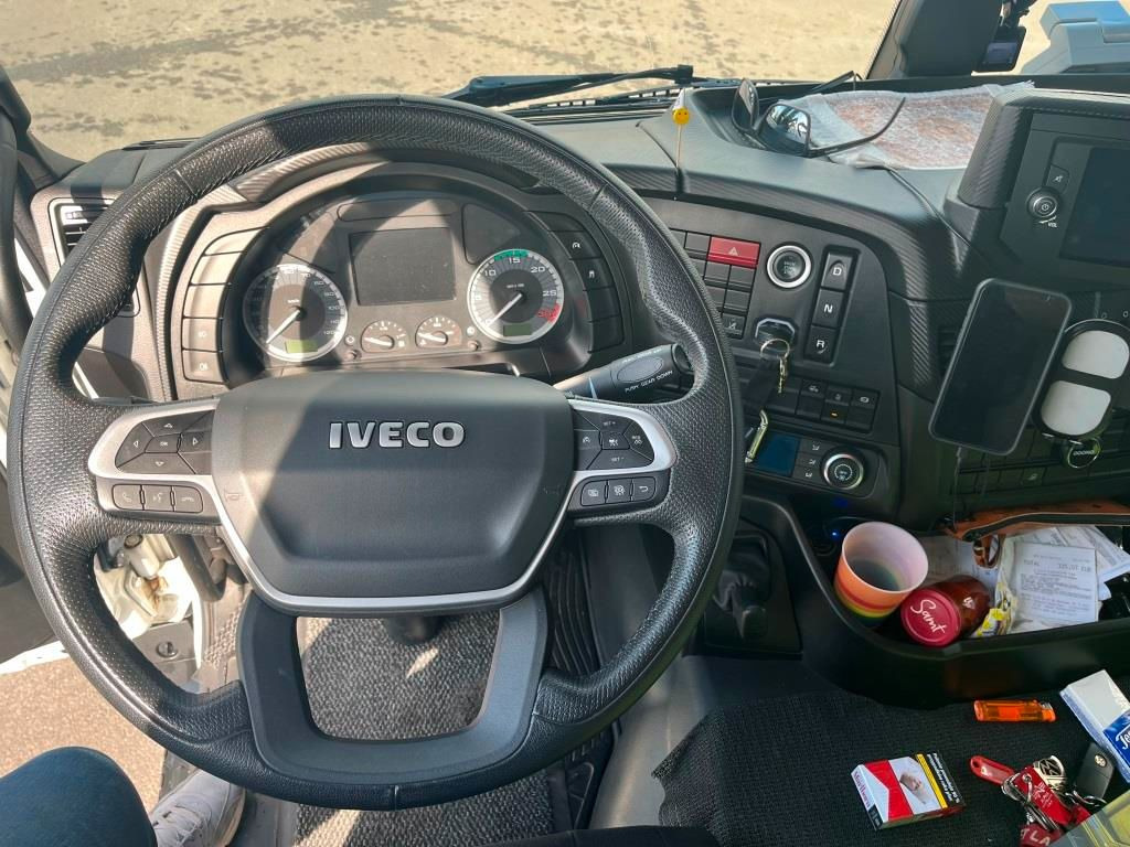 חָדָשׁ משאית קירור Iveco SWay 400 Lamberet Tiefkühlkoffer Thermo King LBW: תמונה 12