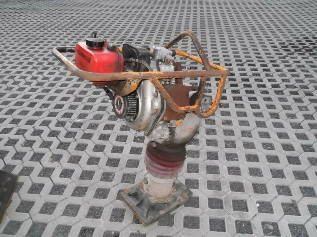 DELKO AX 7 D Stampfer - הלמן: תמונה 3 DELKO AX 7 D Stampfer - הלמן: תמונה 3