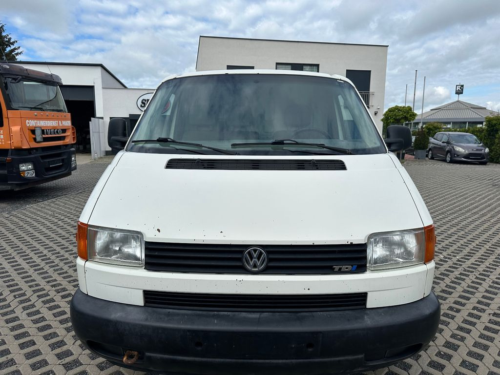Volkswagen T4 -2.5 TDI Kasten - כלי רכב מסחרי עם לוח: תמונה 2 Volkswagen T4 -2.5 TDI Kasten - כלי רכב מסחרי עם לוח: תמונה 2